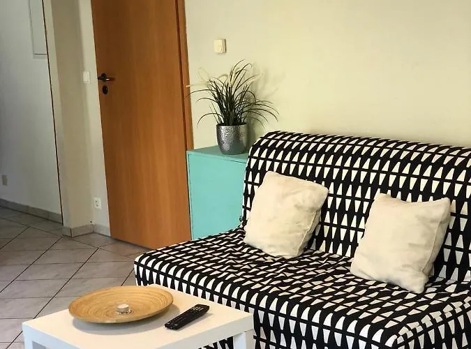 アパート Paradies *